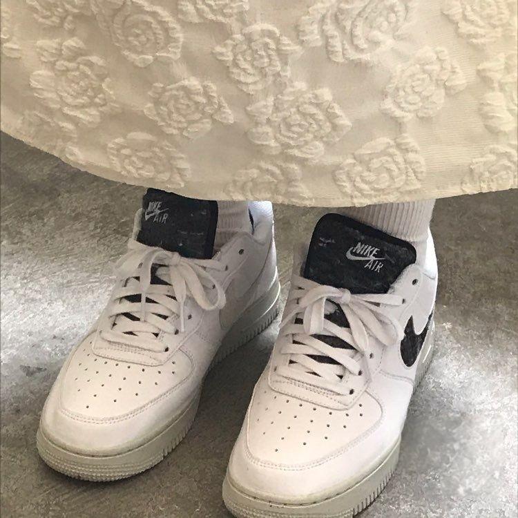 Nike Air Force 1 '07 合成革人造革 防滑减震 低帮 板鞋 女款 白黑